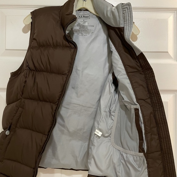 L.L.Bean vest size small. Gray/Brown - Picture 3 of 4
